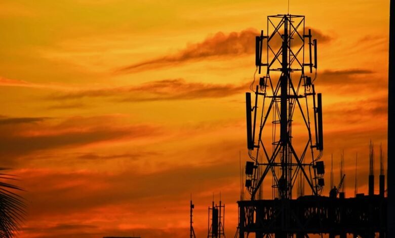 telecommunication contact numbers list