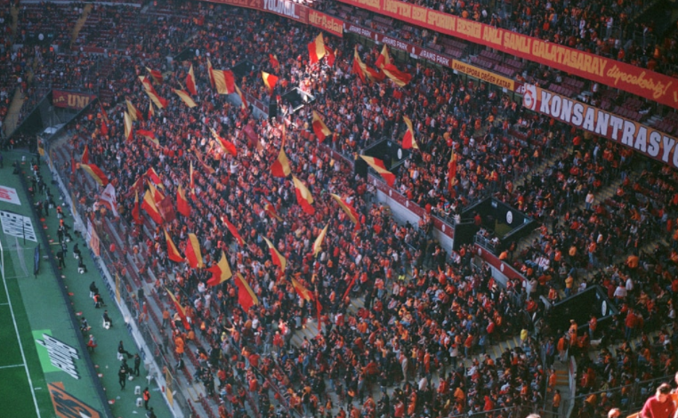 German Club Classics: Legendary Retro Football Jerseys Worth Owning